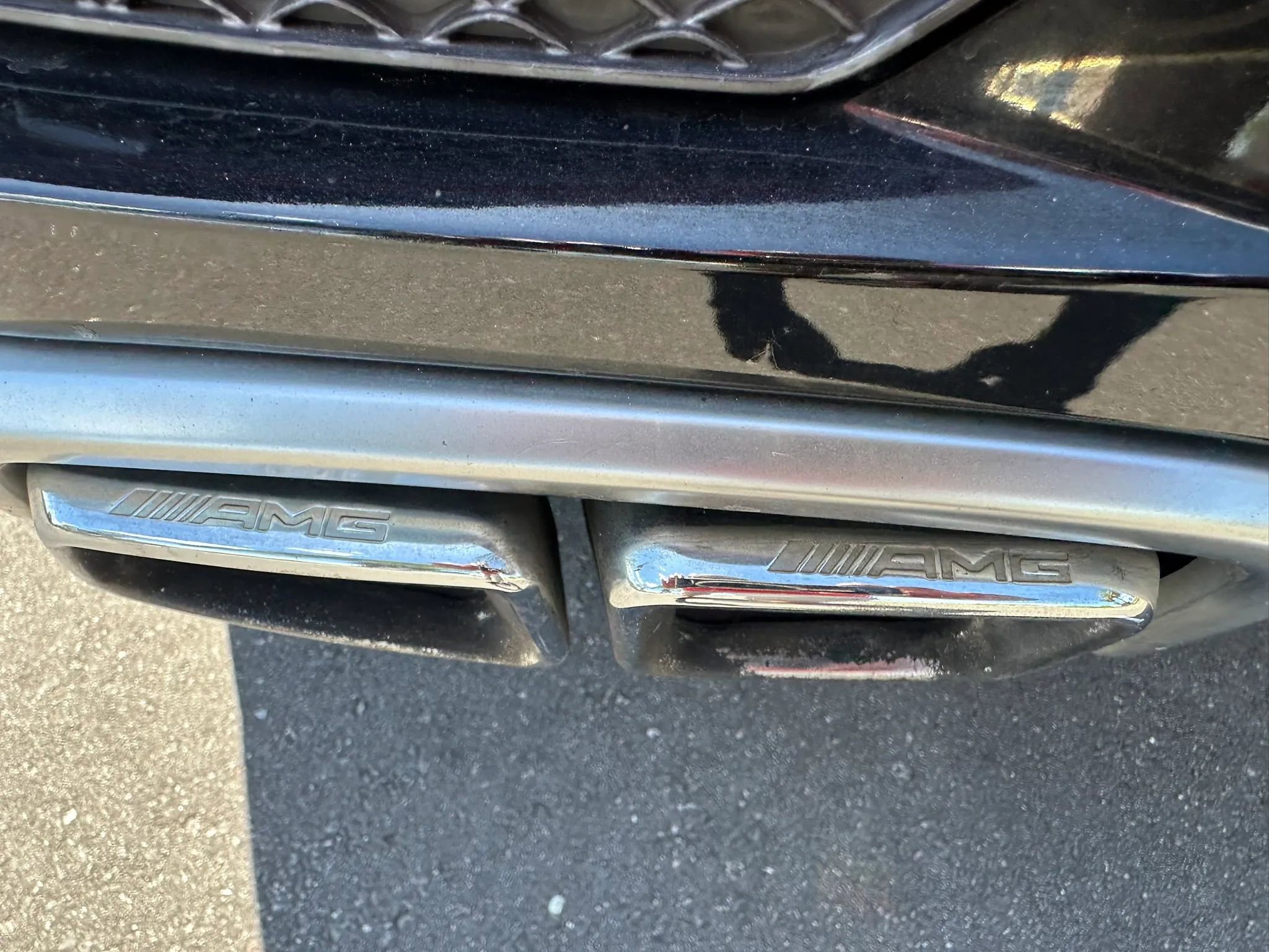 Used 2012 Mercedes-Benz ML 63 AMG 4MATIC w/ AMG Performance Pkg image 36