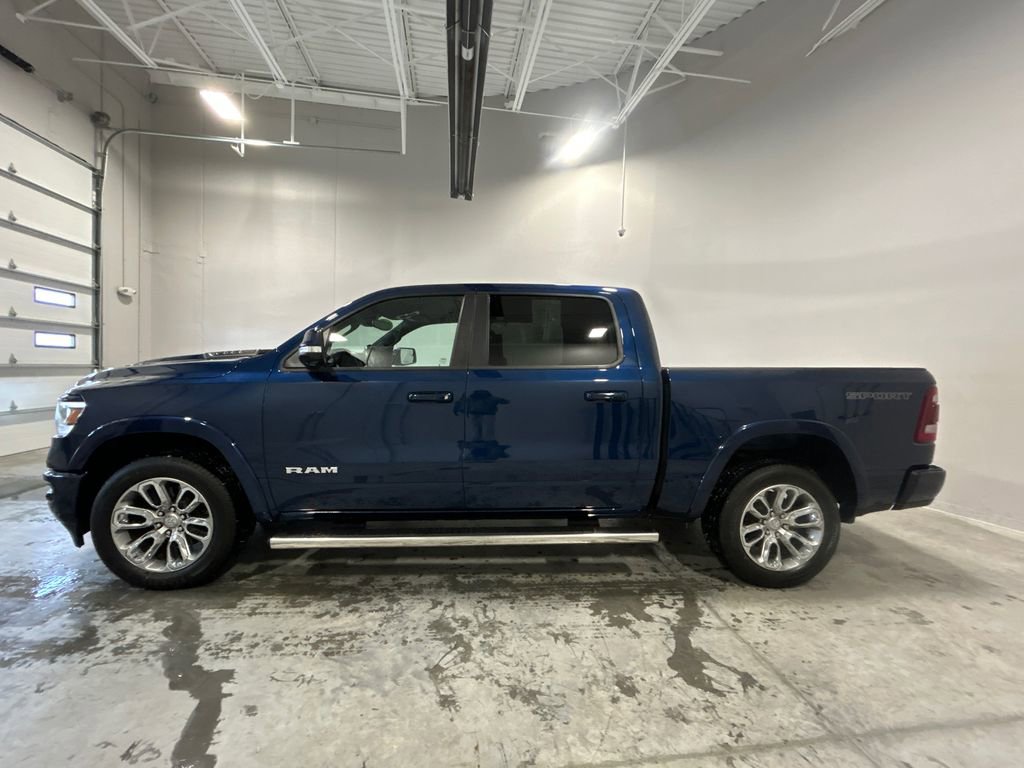 Used 2022 RAM 1500 Laramie w/ Sport Appearance Package image 9