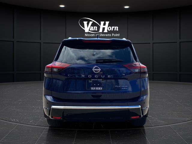 Used 2024 Nissan Rogue Platinum image 6