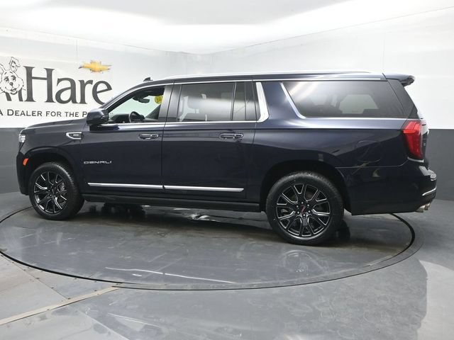 Used 2023 GMC Yukon XL Denali w/ Denali Reserve Package AWD/4WD image 55