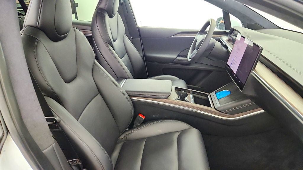 Used 2022 Tesla Model X AWD/4WD image 28