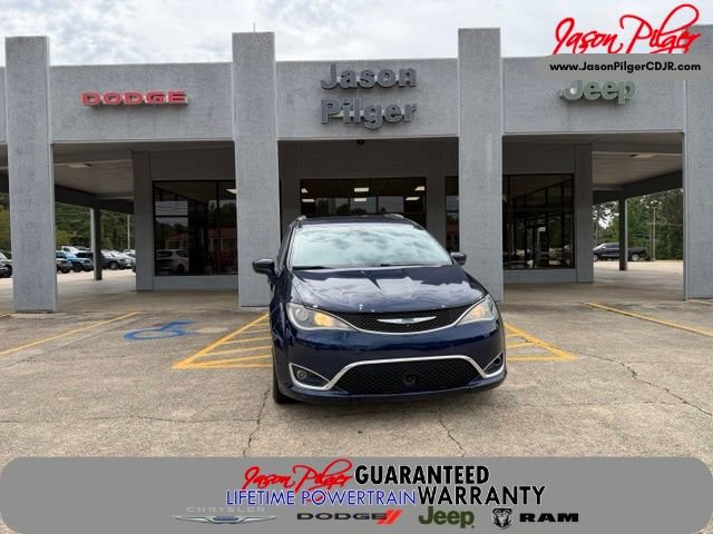 Used 2017 Chrysler Pacifica Touring-L Plus w/ Advanced Safetytec Group