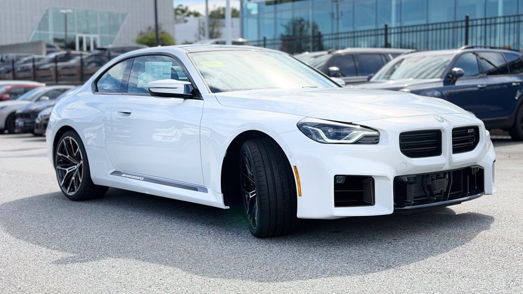 New 2026 BMW M2 w/ Lighting Package RWD image 9