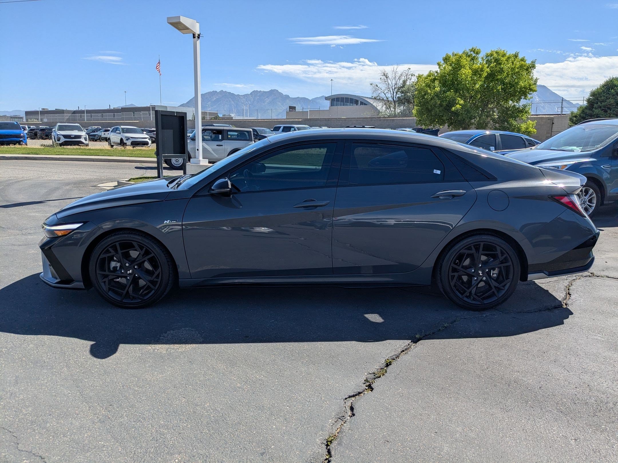 Used 2024 Hyundai Elantra N Line FWD image 3