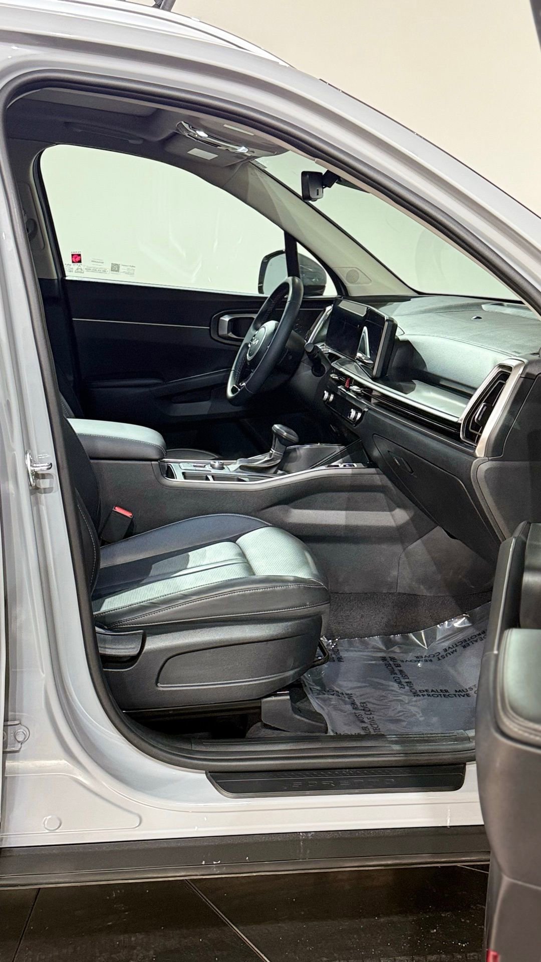 Used 2024 Kia Sorento S w/ Panoramic Sunroof Package image 66