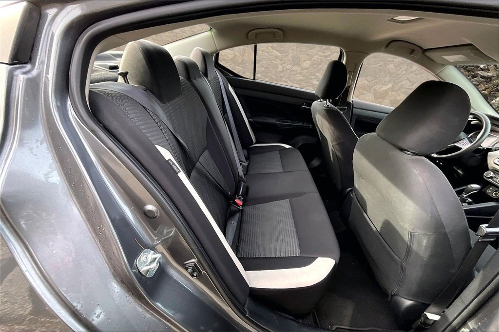 Used 2021 Nissan Versa SV image 25