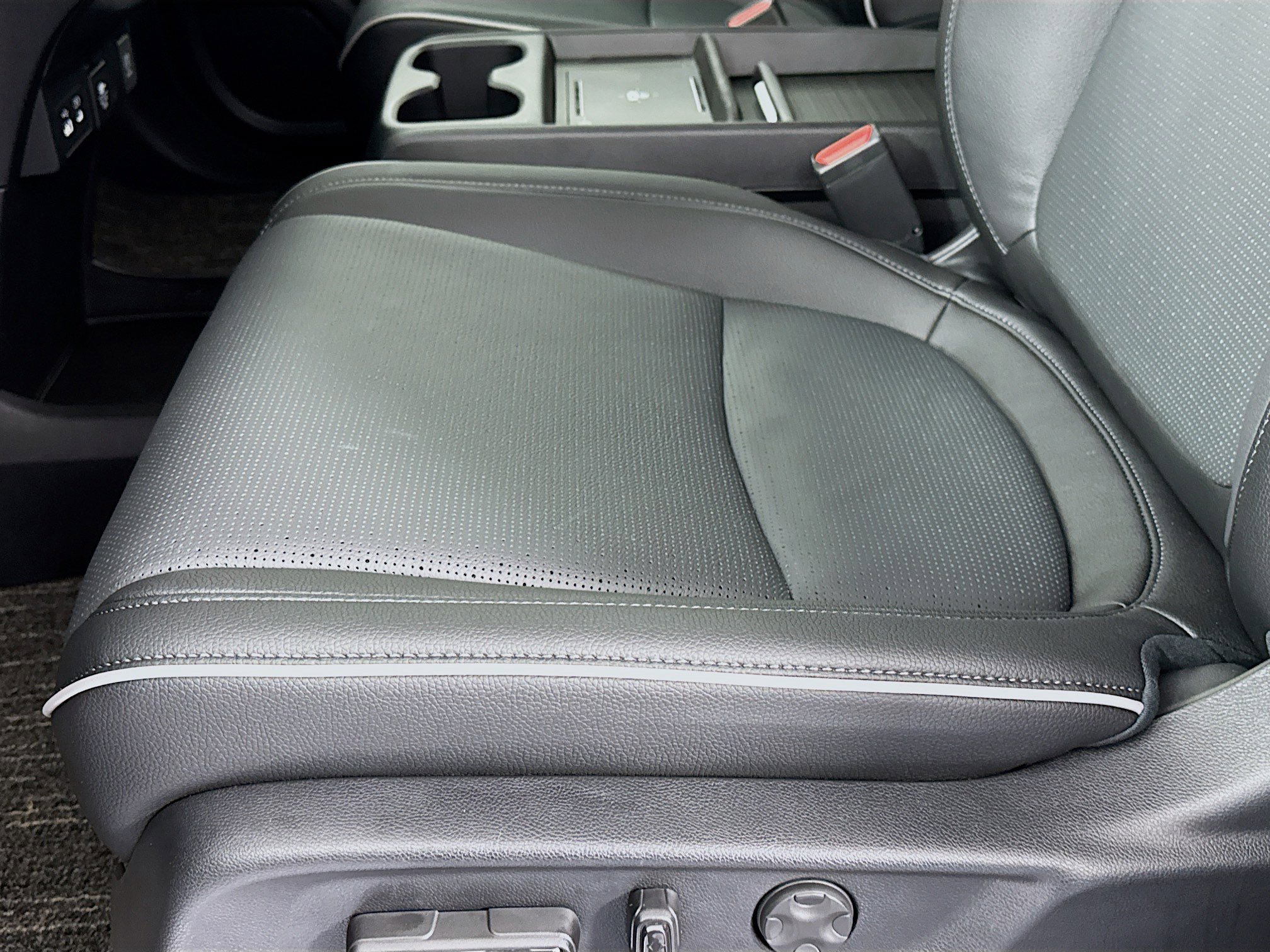 New 2026 Honda Odyssey Elite image 19