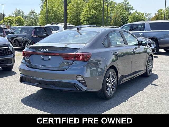 Used 2022 Kia Forte GT-Line w/ GT-Line Technology Package FWD image 2