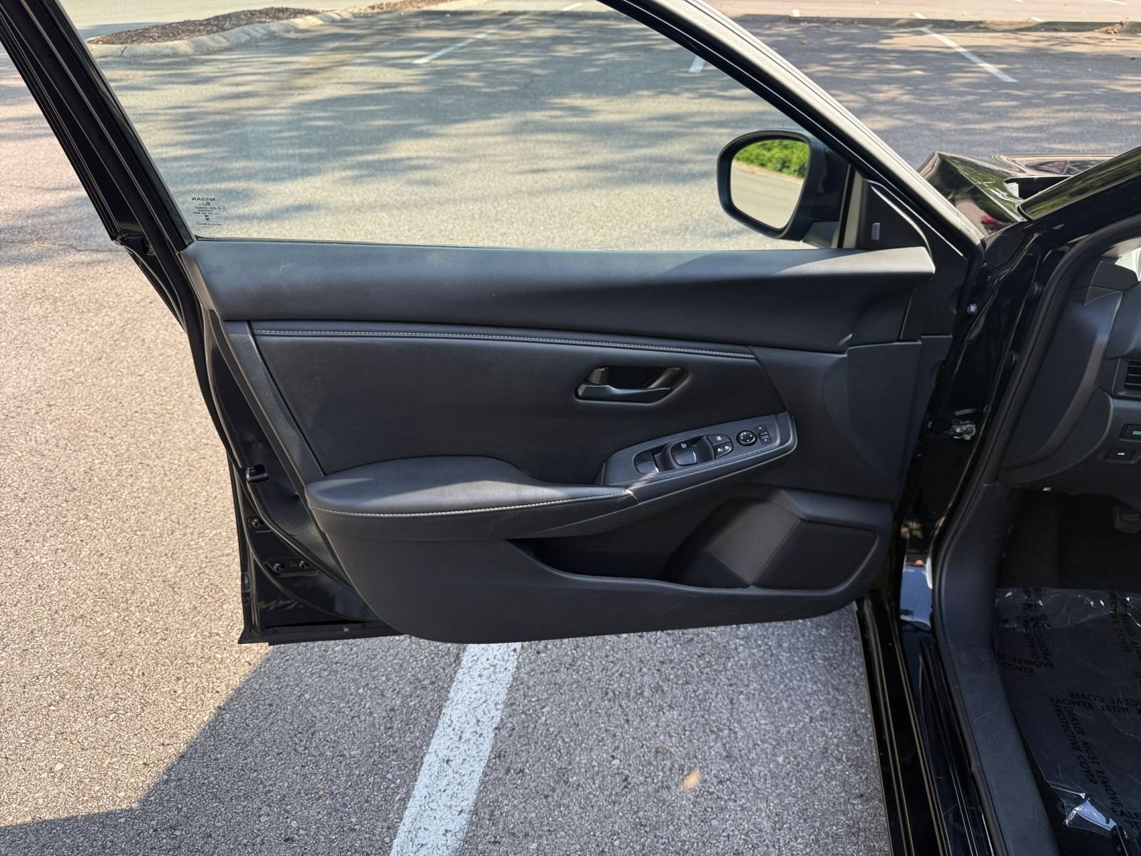 Used 2025 Nissan Sentra S FWD image 18
