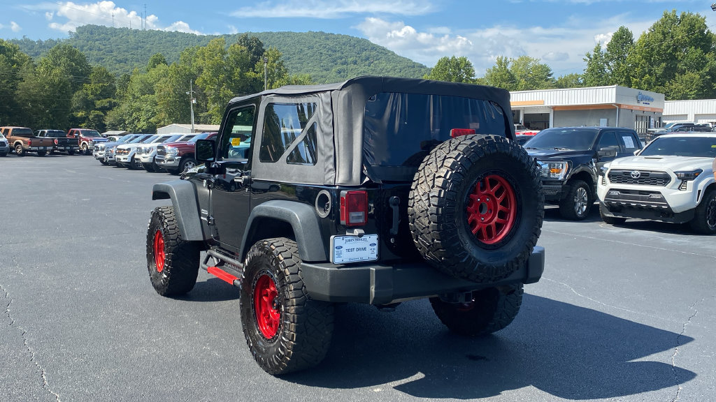 Used 2012 Jeep Wrangler Sport AWD/4WD image 7
