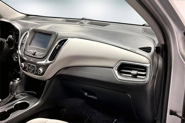 Used 2018 Chevrolet Equinox LS image 24