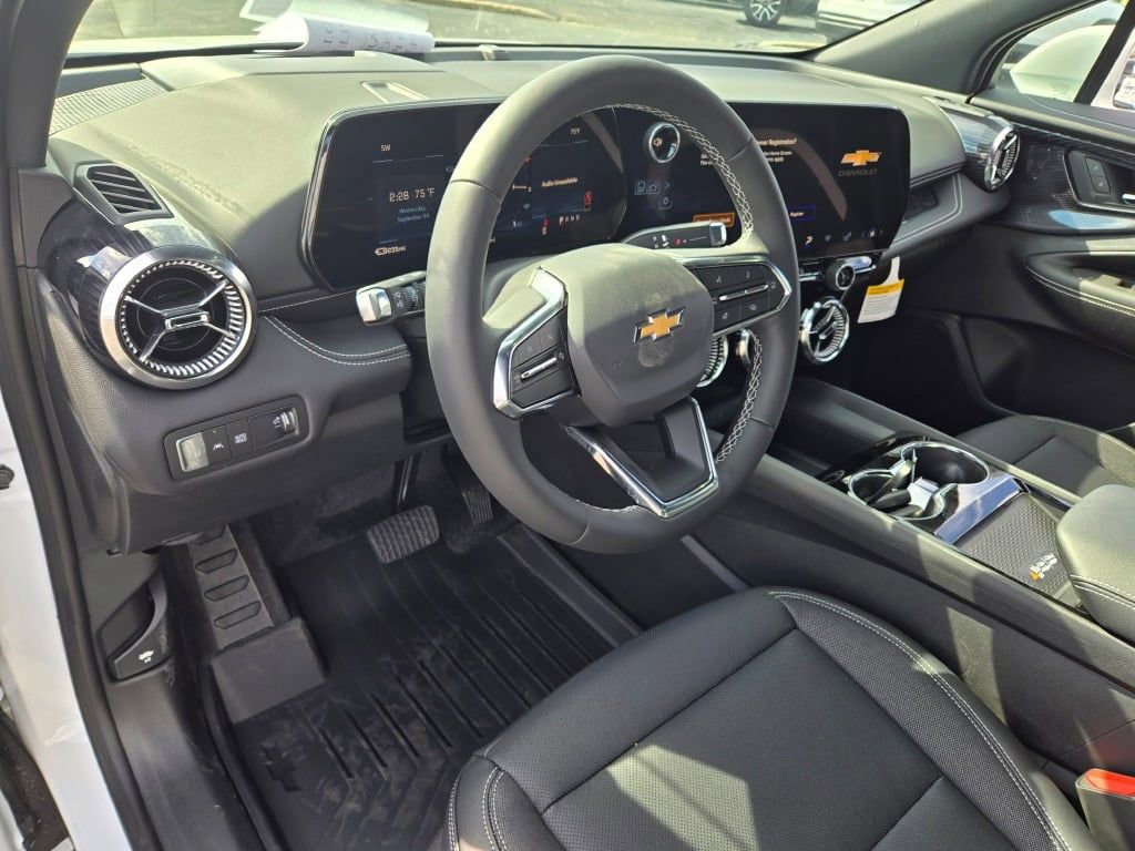 New 2026 Chevrolet Blazer EV LT image 18