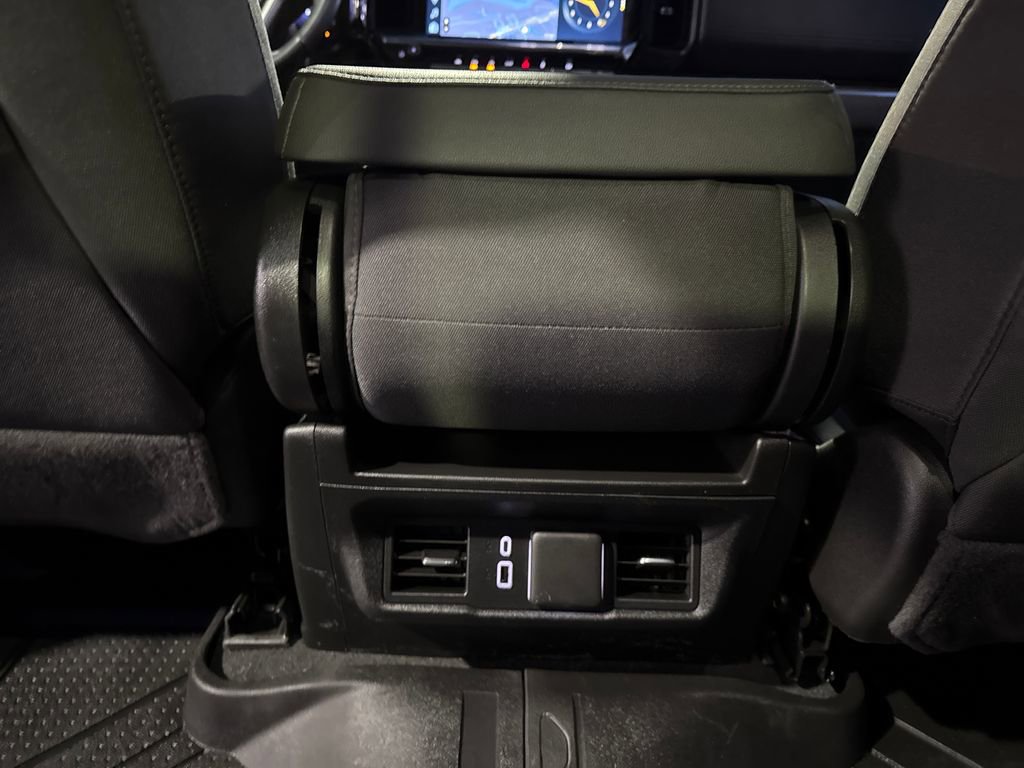 Used 2025 Chevrolet Silverado 1500 LT w/ Safety Package image 32