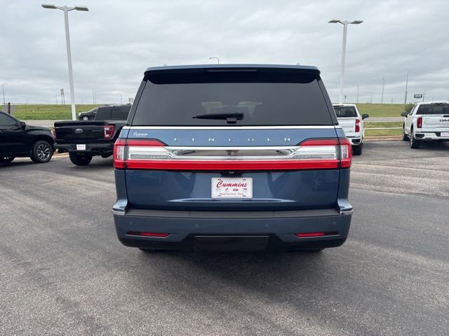 Used 2020 Lincoln Navigator L Reserve w/ Luxury Package AWD/4WD image 6