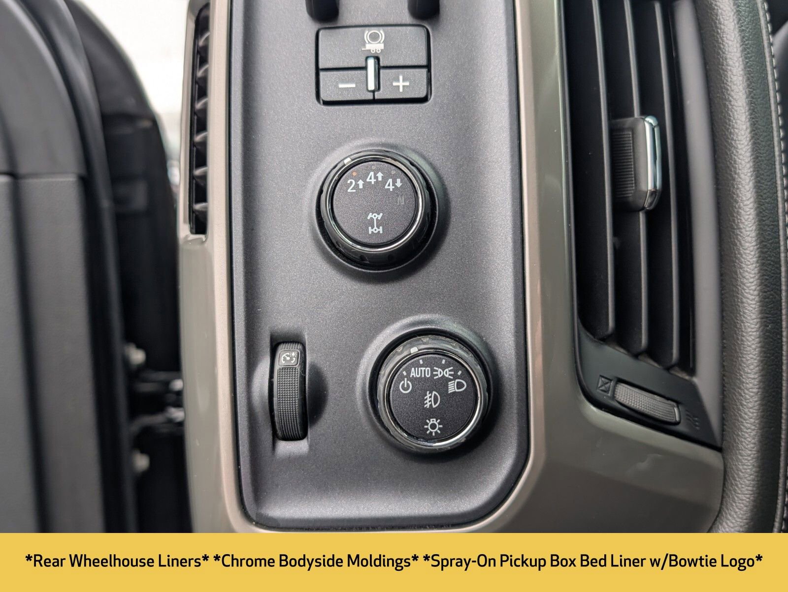 Used 2017 Chevrolet Silverado 2500 High Country w/ Duramax Plus Package image 15