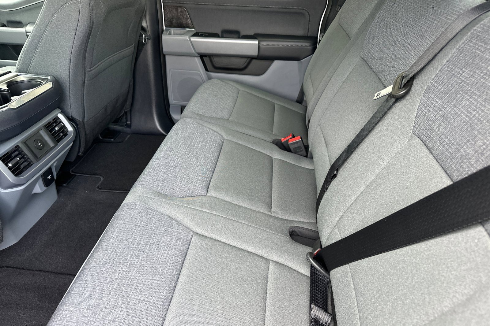 New 2025 Ford F150 Lightning XLT image 12