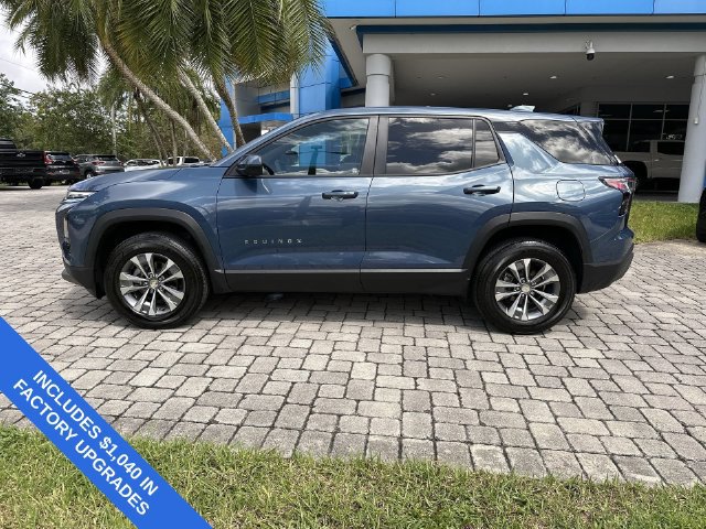 Used 2026 Chevrolet Equinox LT w/ Safety and Technology Package FWD image 32