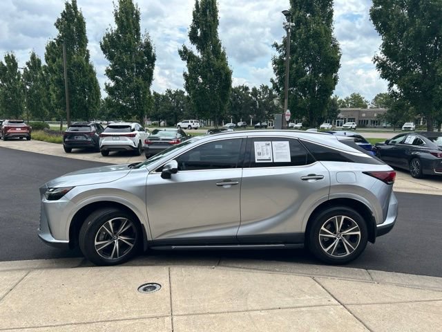 Used 2023 Lexus RX 350 Premium w/ Accessory Package AWD/4WD image 4