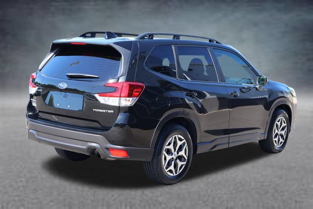 Certified 2024 Subaru Forester Premium AWD/4WD image 4
