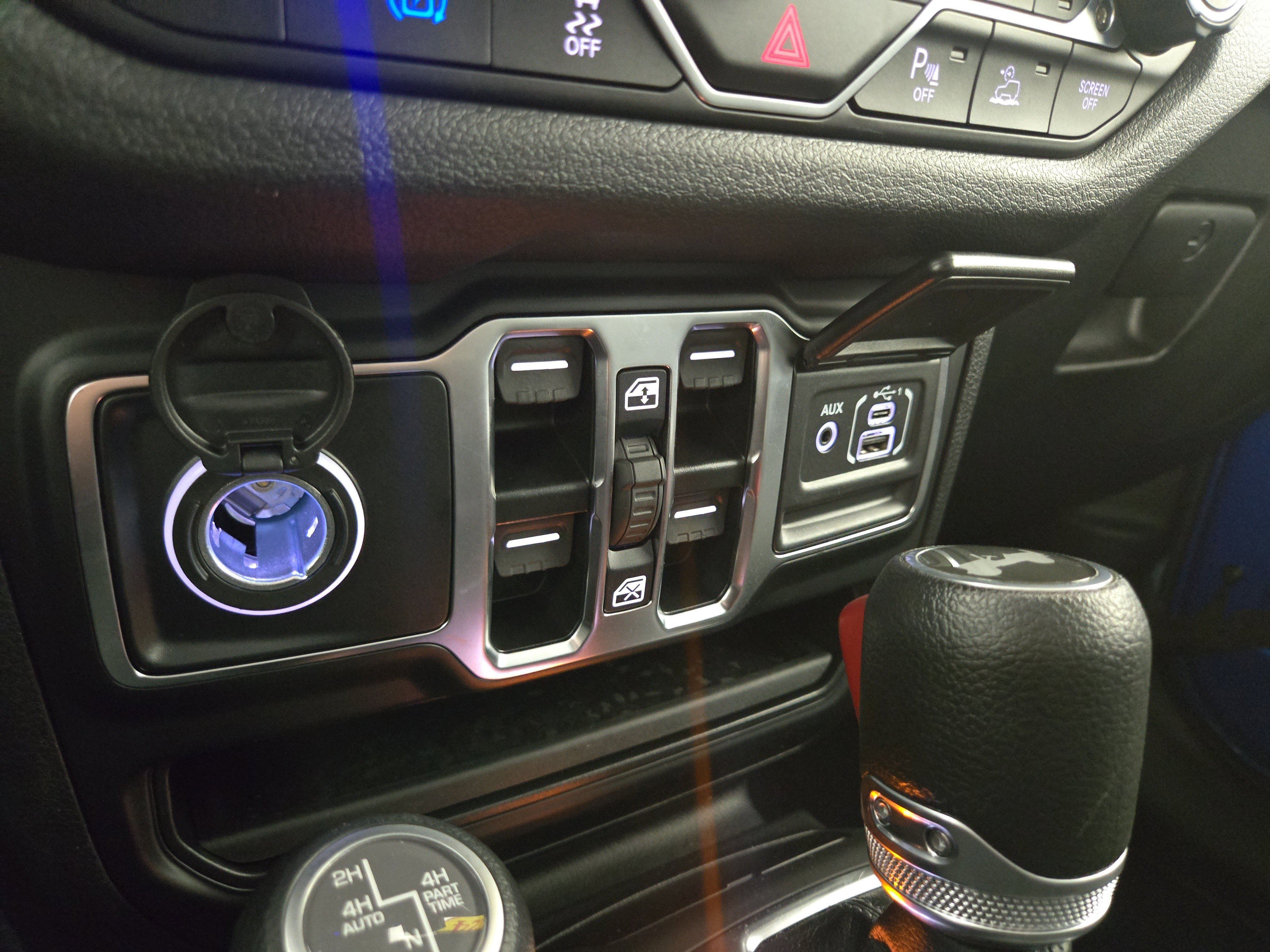 Used 2024 Jeep Wrangler Sport S w/ Convenience Group image 26