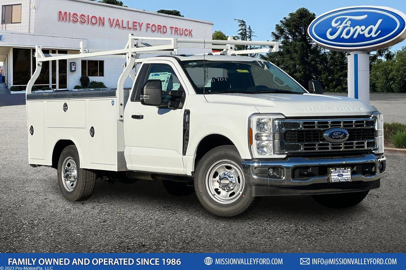 Used 2025 Ford F350 XL w/ XL Chrome Package