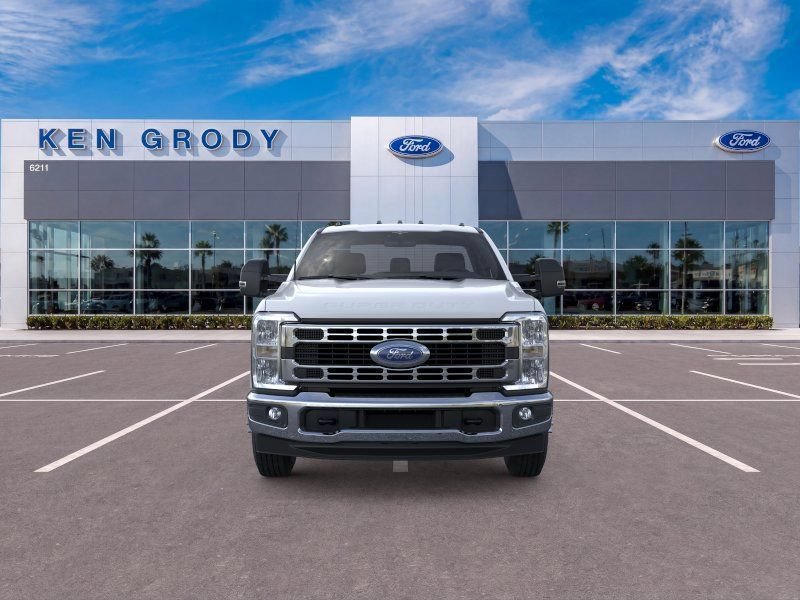 New 2026 Ford F350 XL w/ XL Chrome Package RWD image 22