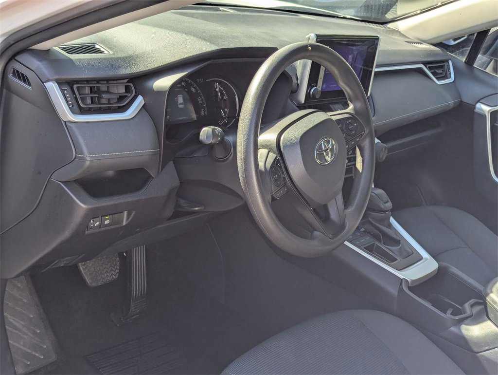Used 2025 Toyota RAV4 LE image 15