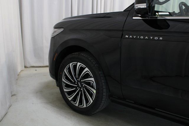 New 2026 Lincoln Navigator Black Label image 58