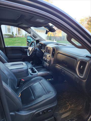 Used 2020 GMC Sierra 2500 Denali w/ Denali Ultimate Package image 4