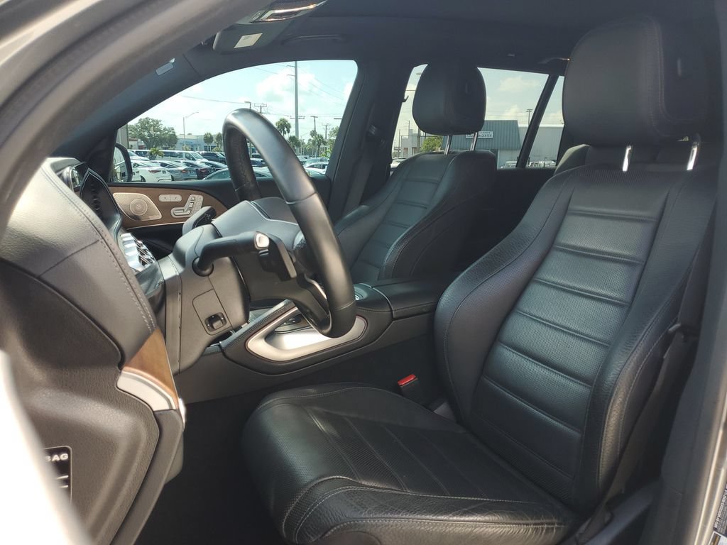 Used 2021 Mercedes-Benz GLS 450 4MATIC image 24