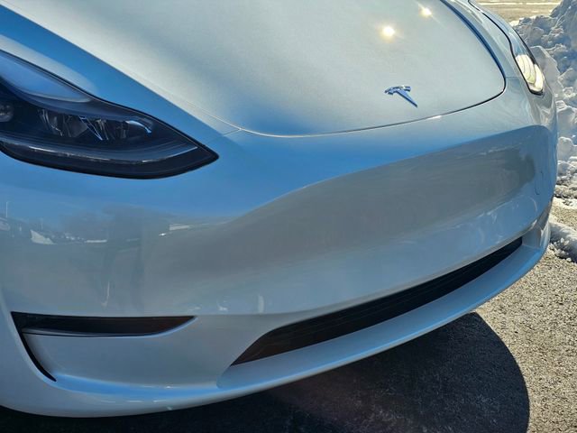 Used 2023 Tesla Model Y Long Range image 3