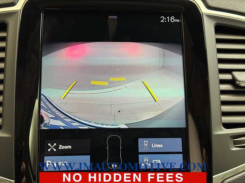 Used 2021 Volvo XC90 T6 Momentum image 32