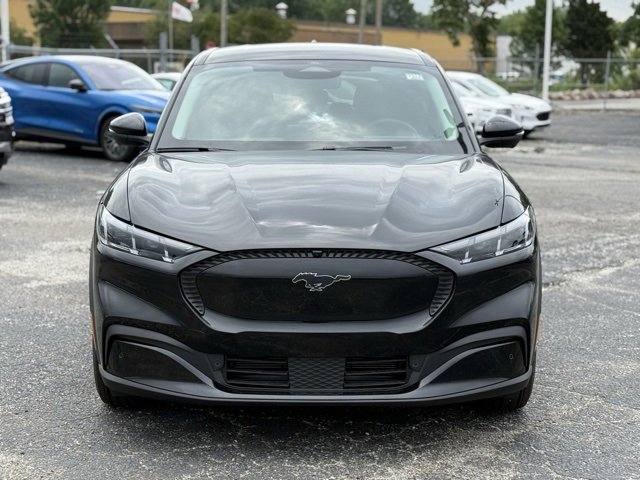 New 2025 Ford Mustang Mach-E Select image 3