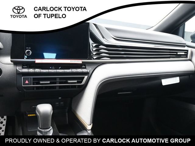 Used 2026 Toyota Camry SE FWD image 26