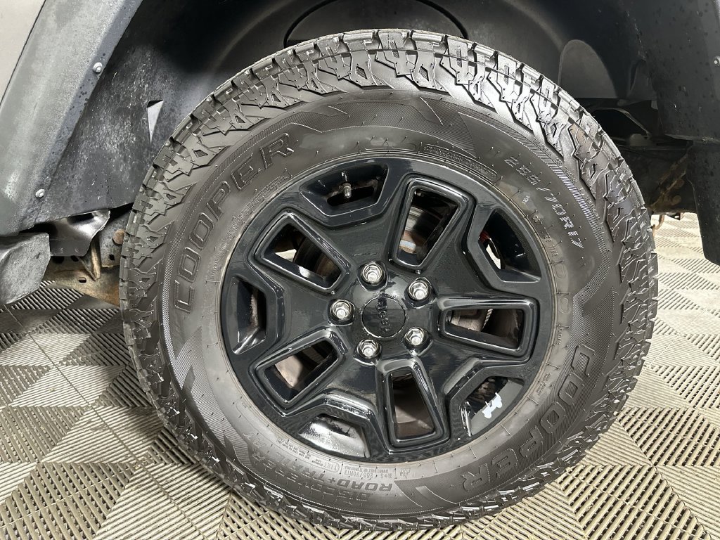 Used 2016 Jeep Wrangler Unlimited Sport AWD/4WD image 31
