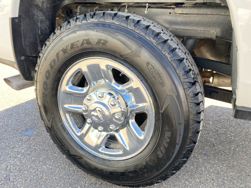 Used 2021 RAM 2500 Tradesman AWD/4WD image 2