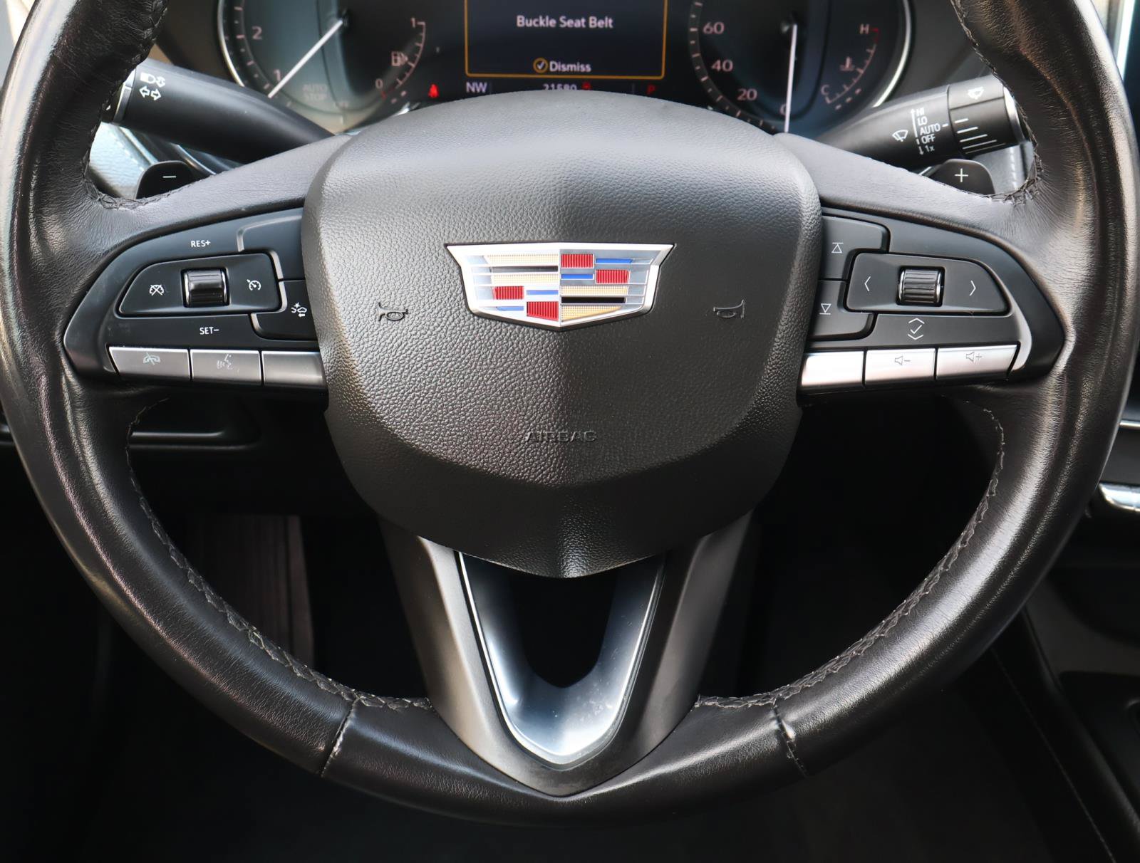 Used 2023 Cadillac CT5 Luxury RWD image 13