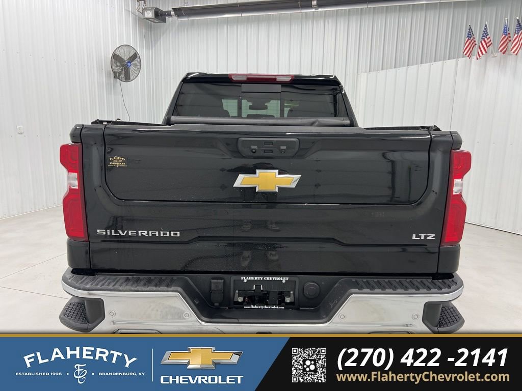 Used 2025 Chevrolet Silverado 1500 LTZ w/ LTZ Premium Package image 4