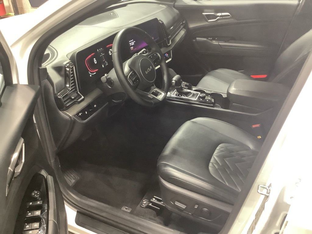 Certified 2023 Kia Sportage X-Line image 12