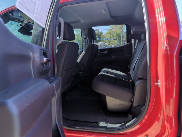 Used 2024 Chevrolet Silverado 1500 Custom Trail Boss w/ LPO, Dark Essentials Package AWD/4WD image 23