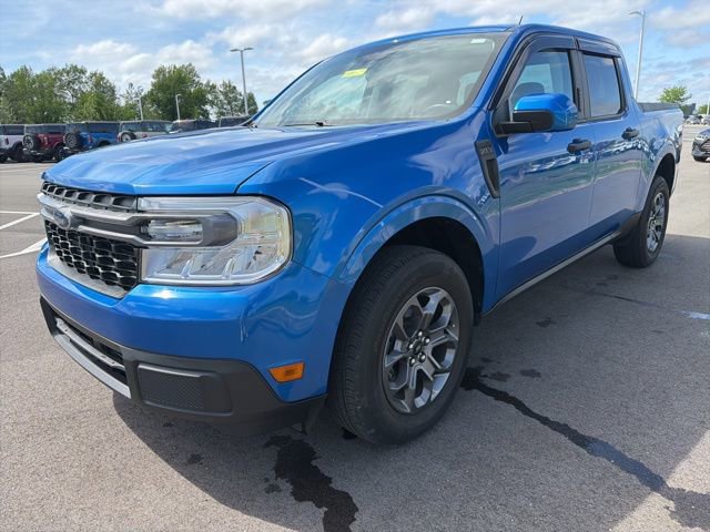 Used 2022 Ford Maverick XLT w/ XLT Luxury Package FWD image 2
