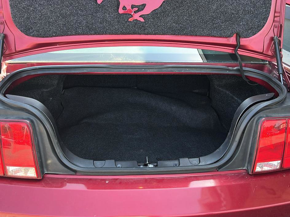 Used 2007 Ford Mustang GT RWD image 10