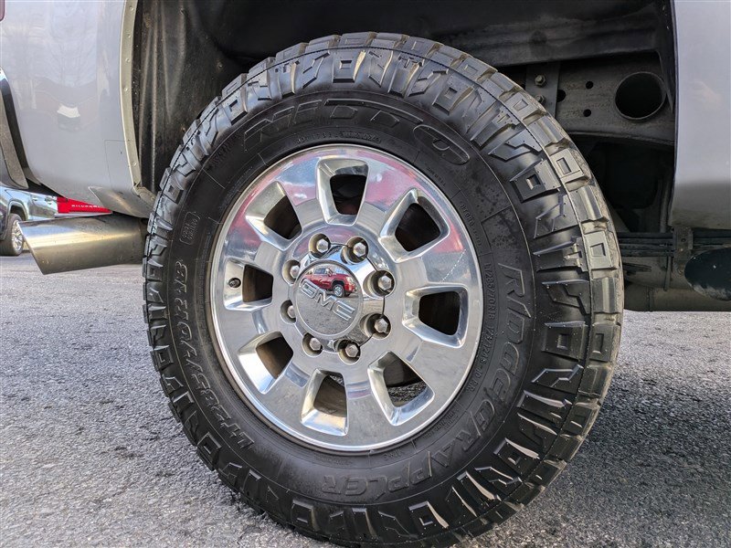 Used 2012 GMC Sierra 2500 SLT w/ SLT Convenience Package image 14