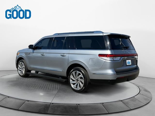 Used 2022 Lincoln Navigator L Reserve image 3