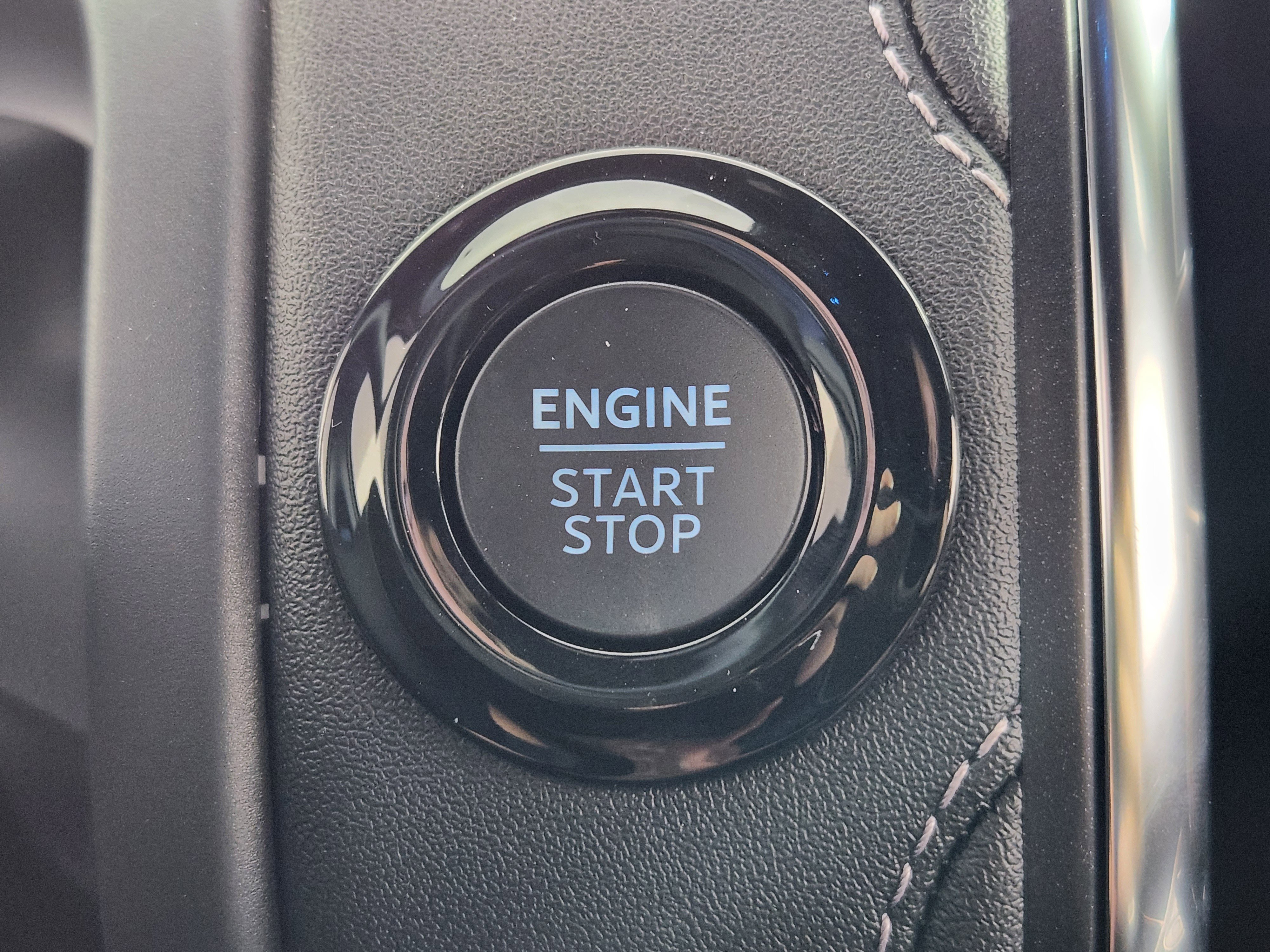 New 2025 Ford Expedition Platinum w/ Stealth Appearance Package image 27