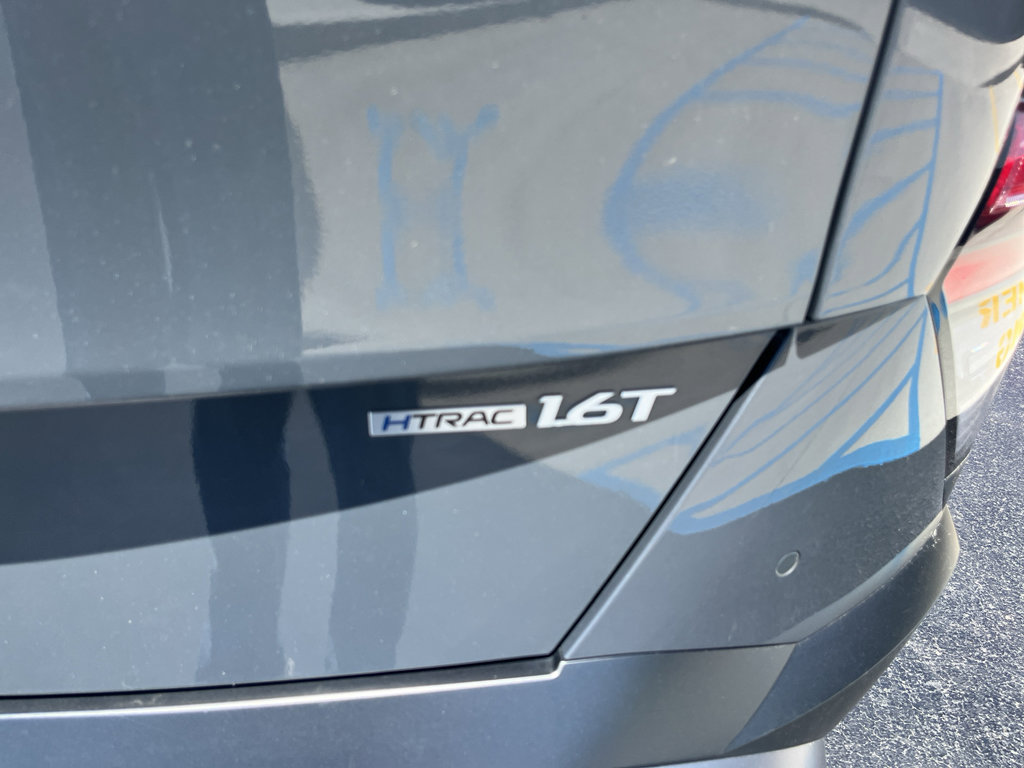 Used 2025 Hyundai Kona Limited AWD/4WD image 47