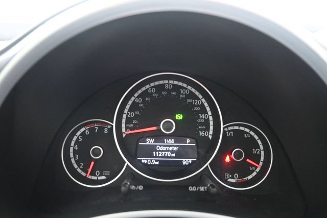 Used 2013 Volkswagen Beetle R-Line FWD image 26