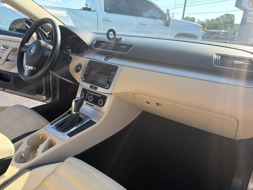 Used 2012 Volkswagen CC Sport FWD image 34