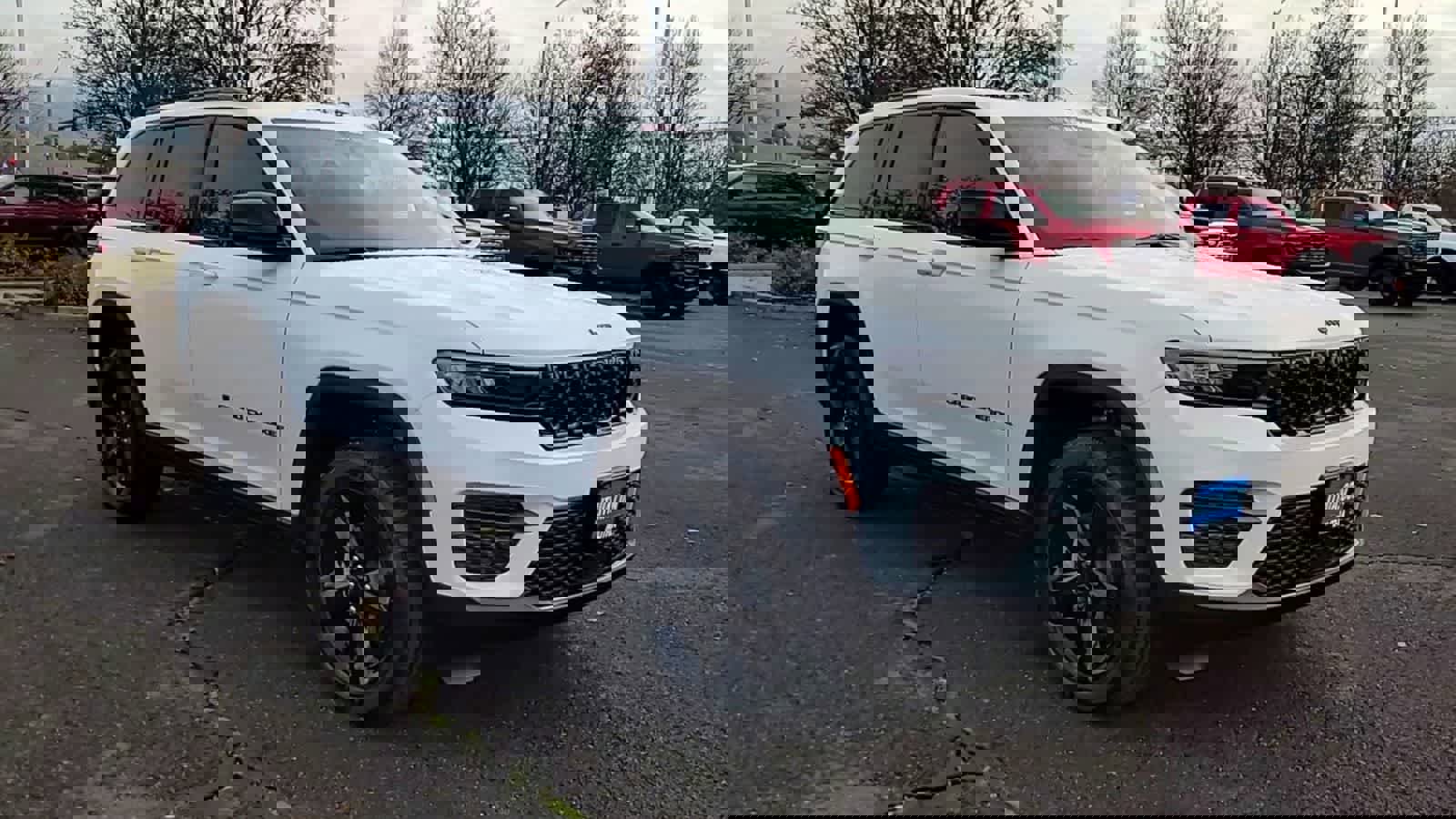 New 2025 Jeep Grand Cherokee Altitude image 2