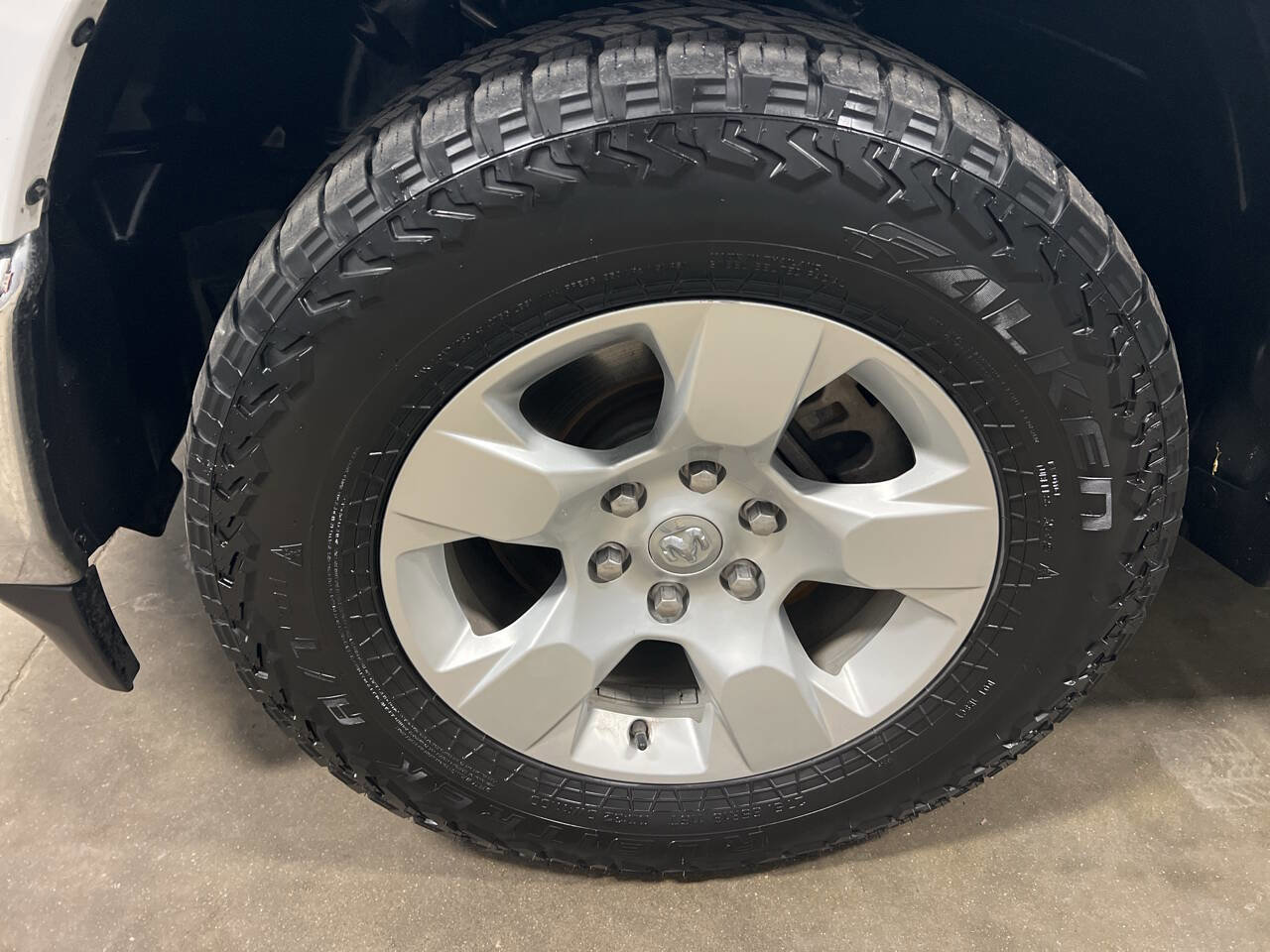 Used 2021 RAM 1500 Big Horn image 9